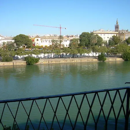 Betis Views 4 Pax