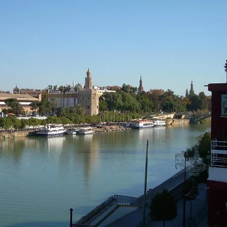 Betis Views 4 Pax *